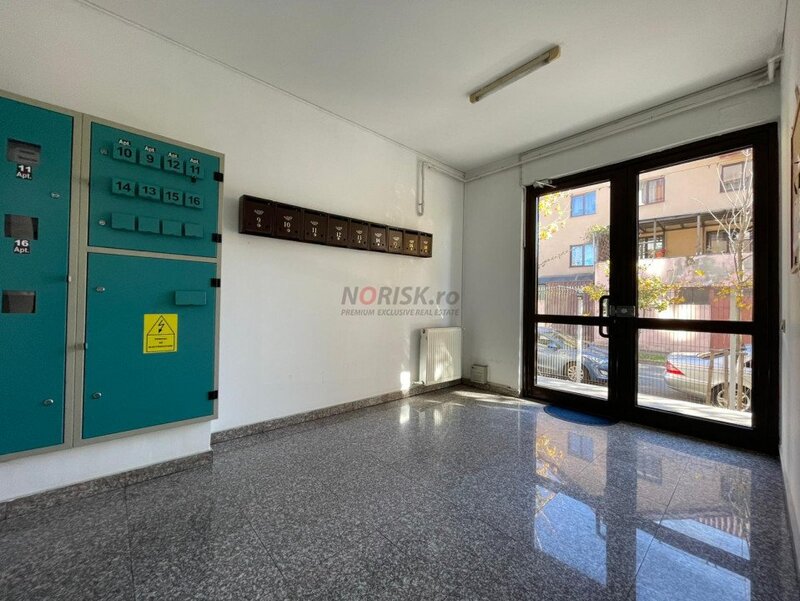 Straulesti apartament 3 camere 175 mp utili  4 locuri parcare subterane